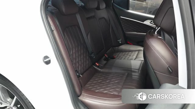Genesis The New G70 2022 Белый из Кореи, фото 2