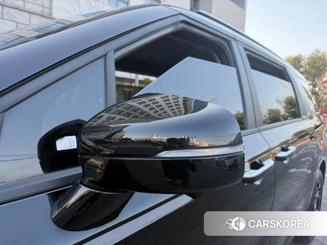Kia The New Carnival 4th Generation 2025 Черный из Кореи, фото 2