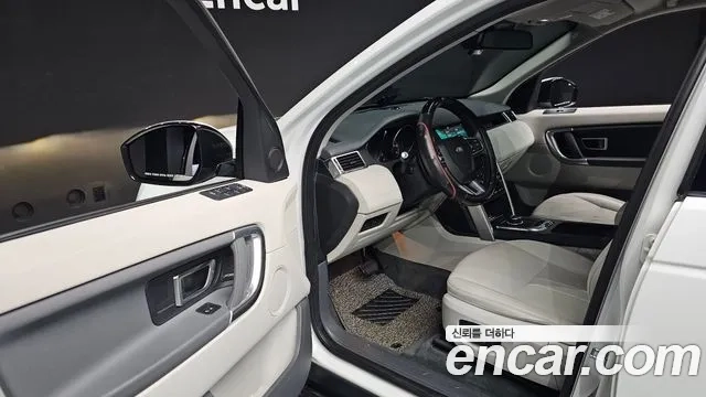 Land Rover Discovery Sports 2019 Белый из Кореи, фото 2