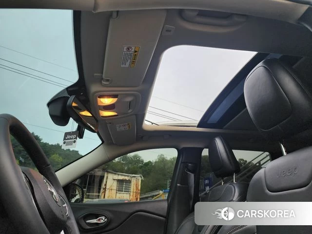 Jeep Cherokee (KL) 2018 Белый из Кореи, фото 2