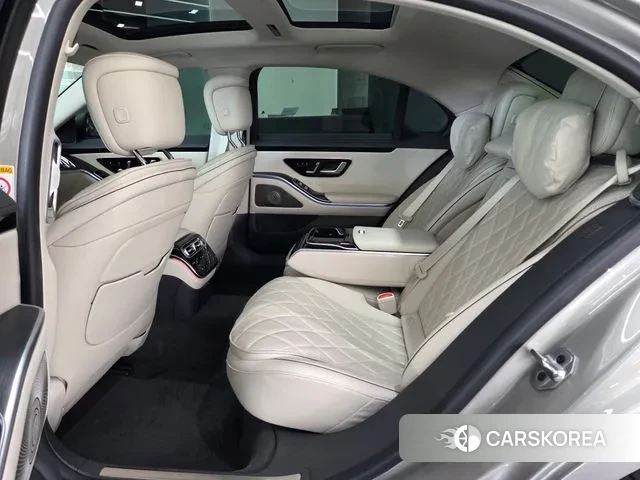 Mercedes-Benz S-Class W223 2024 Песочный из Кореи, фото 2