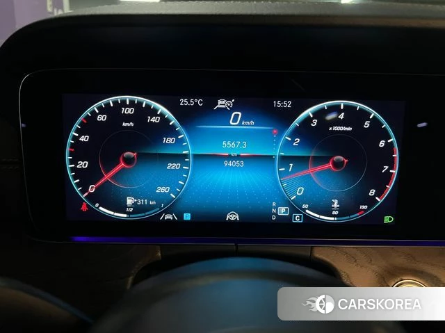 Mercedes-Benz E-Class W213 2022 Белый из Кореи, фото 2