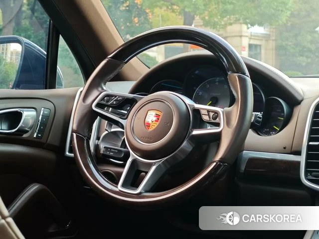 Porsche Cayenne E-Hybrid 2018 Синий из Китая, фото 2
