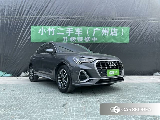 Audi Q3 2023 Темно-серый из Китая, фото 2