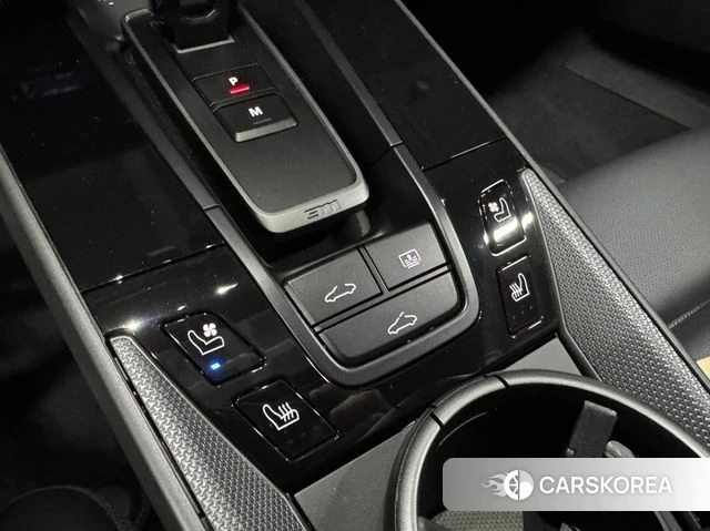 Porsche 911(992) 2024 Серебристо-серый из Кореи, фото 2