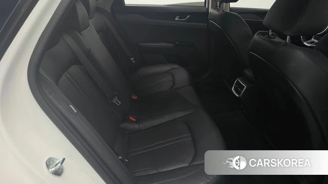 Kia K5 3rd generation 2021 Белый из Кореи, фото 2