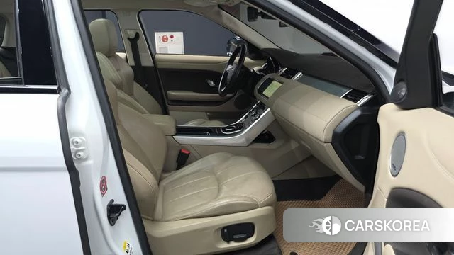Land Rover Range Rover Evoque 2018 Белый из Кореи, фото 2