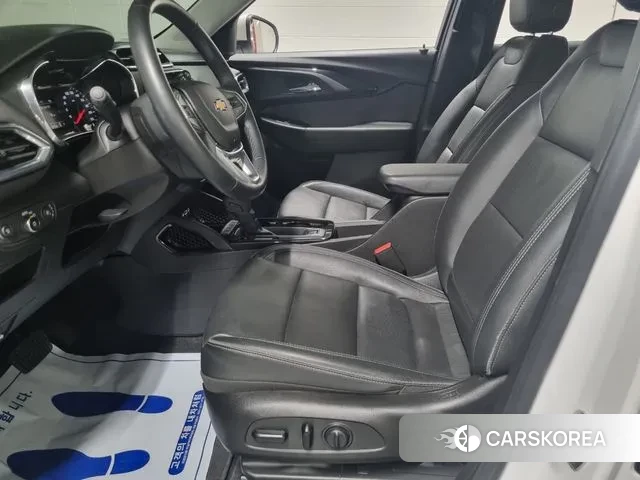 Chevrolet (GM Daewoo) Trailblazer 2020 Жемчужный цвет из Кореи, фото 2