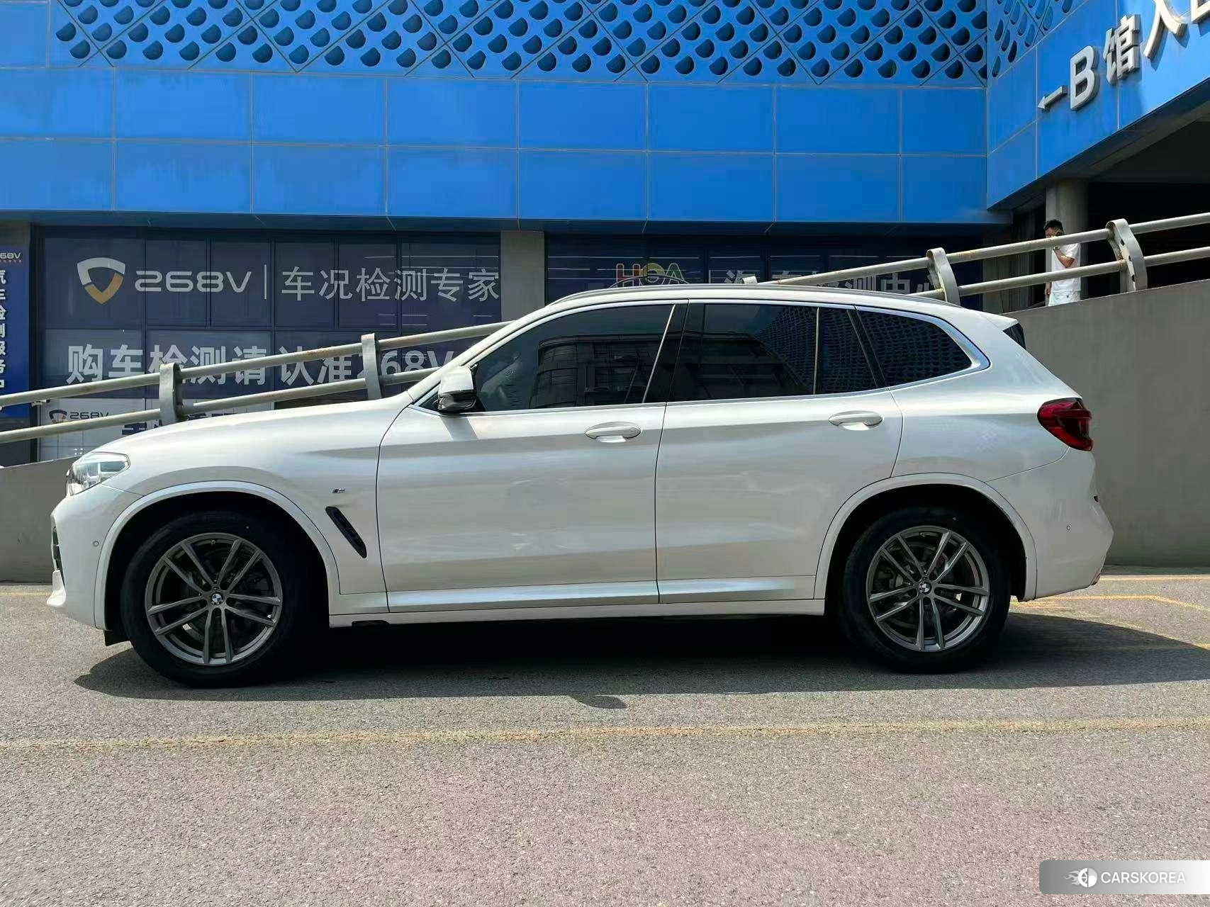 BMW X3 2021 Белый из Китая, фото 2