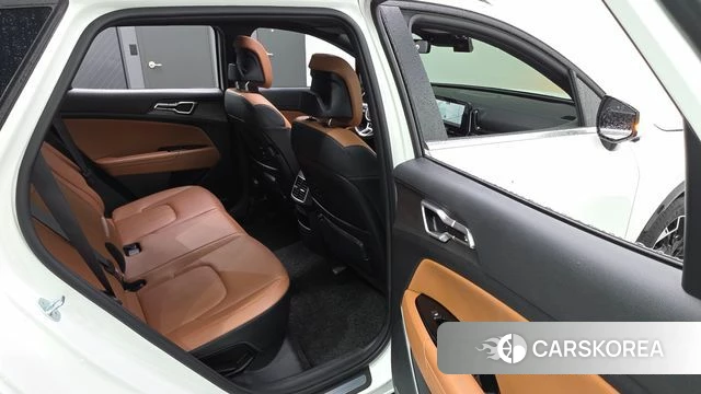 Kia Sportage 5th Generation 2022 Белый из Кореи, фото 2
