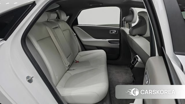 Hyundai Ionic 6 2023 Белый из Кореи, фото 2