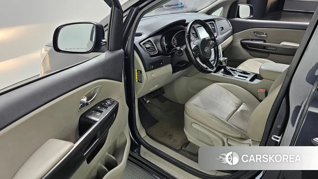 Kia The New Carnival 2019 Серый из Кореи, фото 2