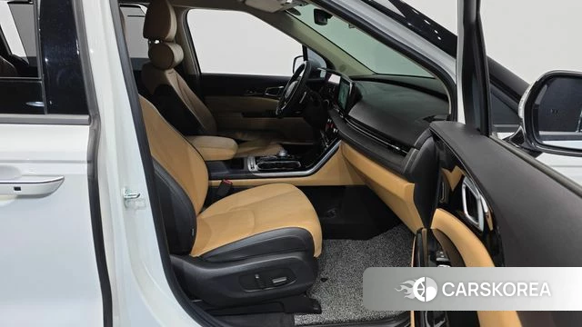 Kia Carnival 4th generation 2023 Белый из Кореи, фото 2