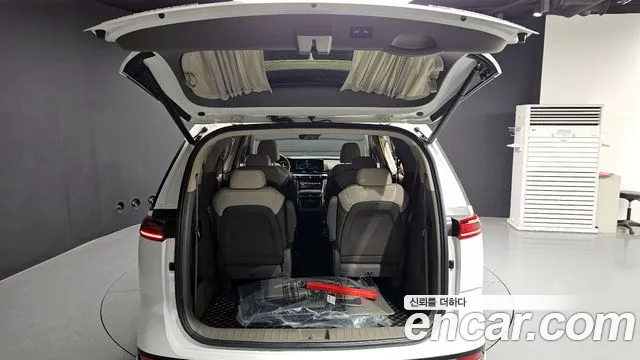 Kia Carnival 4th generation 2021 Белый из Кореи, фото 2