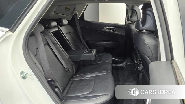 Kia Sportage 5th Generation 2022 Белый из Кореи, фото 2