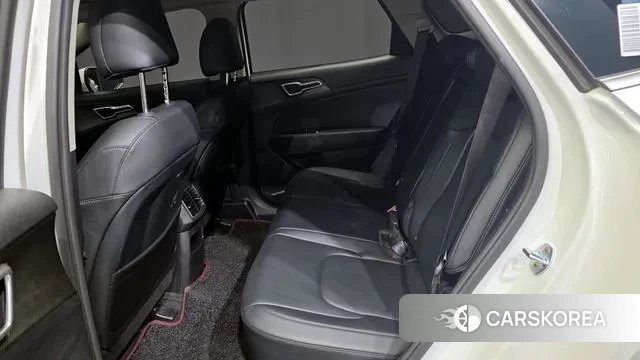 Kia Sportage 5th Generation Hybrid 2022 Белый из Кореи, фото 2