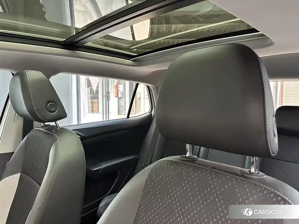 Volkswagen Tacqua 2024 Белый из Китая, фото 2