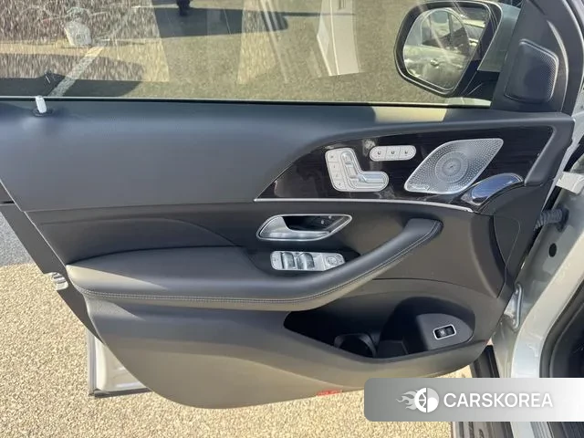 Mercedes-Benz GLE-Class W167 2021 Серебряный из Кореи, фото 2