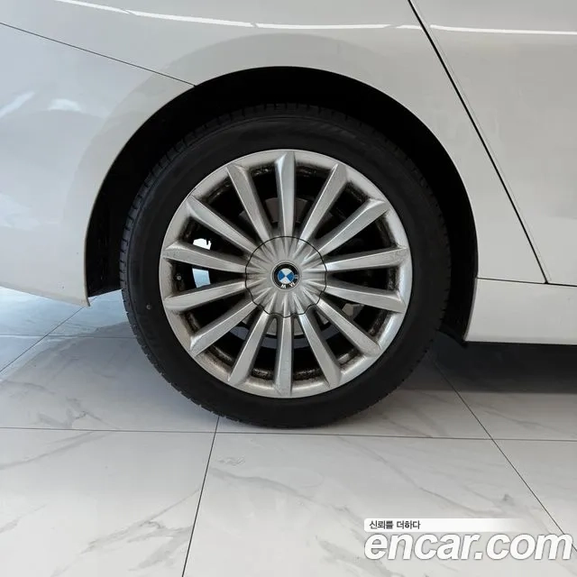 BMW 6 Series GT (G32) 2023 Белый из Кореи, фото 2