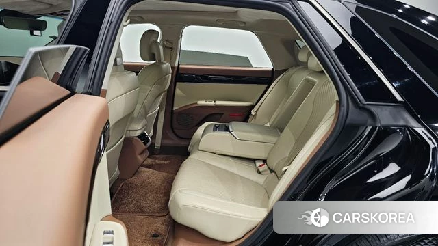Hyundai Grandeur Hybrid (GN7) 2023 Черный из Кореи, фото 2