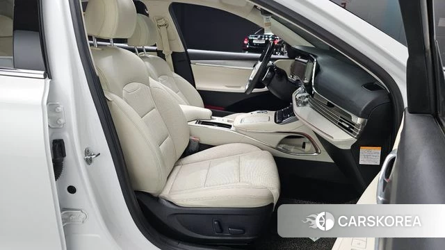 Hyundai The New Grandeur IG Hybrid 2021 Белый из Кореи, фото 2