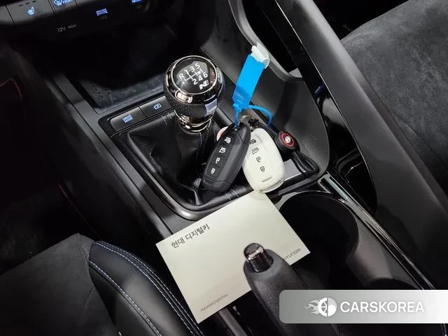 Hyundai Avante (CN7) 2022 Небесно-голубой из Кореи, фото 2