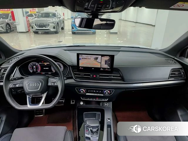 Audi Q5L Sportback 2024 Белый из Китая, фото 2