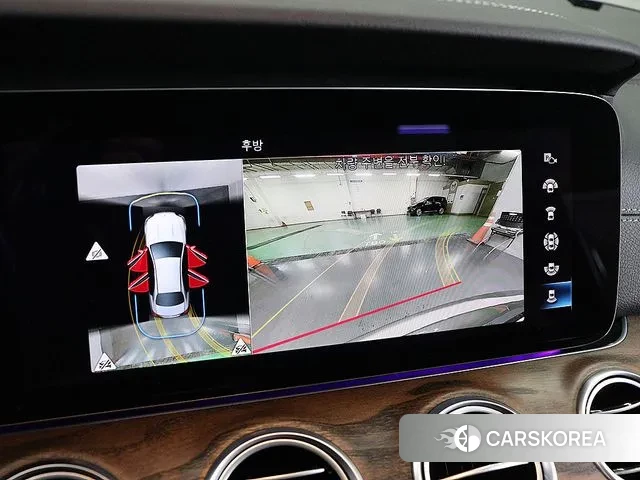 Mercedes-Benz E-Class W213 2023 Песочный из Кореи, фото 2