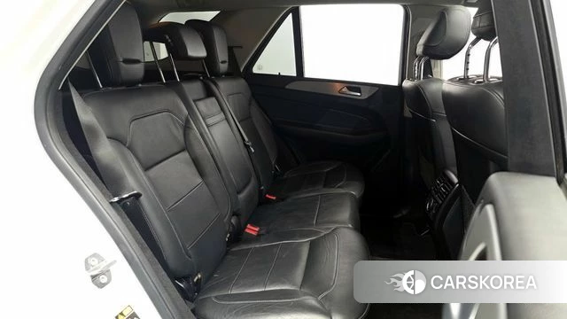 Mercedes-Benz GLE - Class W166 2018 Белый из Кореи, фото 2