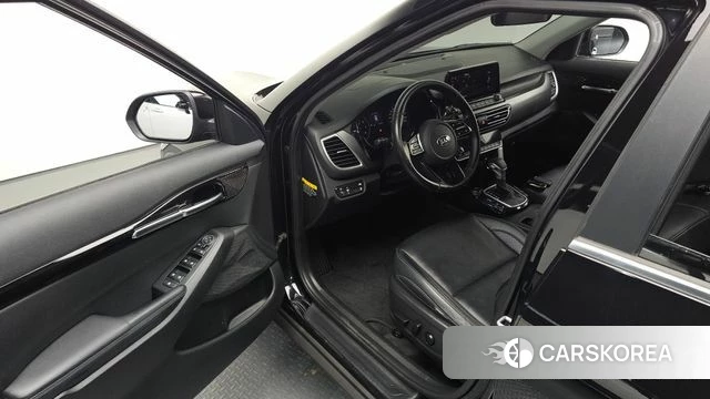 Kia Seltos 2019 Черный из Кореи, фото 2
