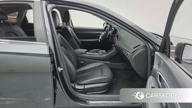 Hyundai Sonata (DN8) 2021 Цвет галактики из Кореи, фото 2