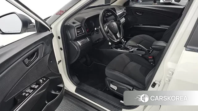 Ssangyong Berry New Tivoli 2023 Белый из Кореи, фото 2