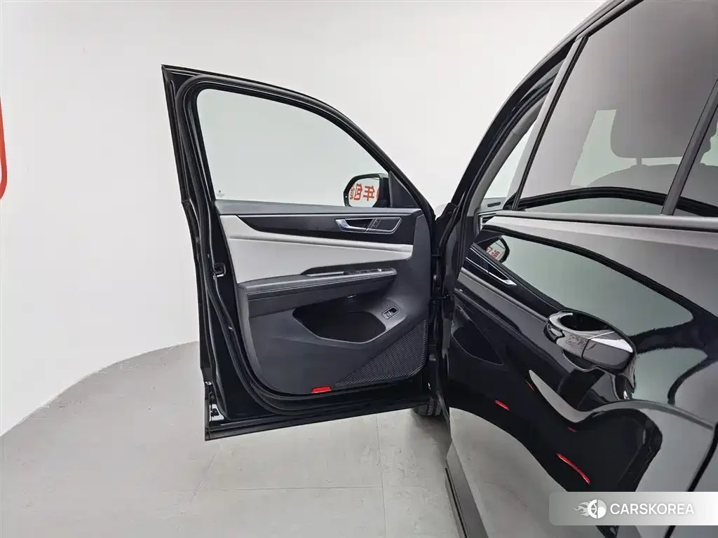 Volkswagen Teramont 2023 Черный из Китая, фото 2
