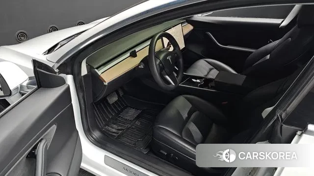 Tesla Model 3 2020 Белый из Кореи, фото 2