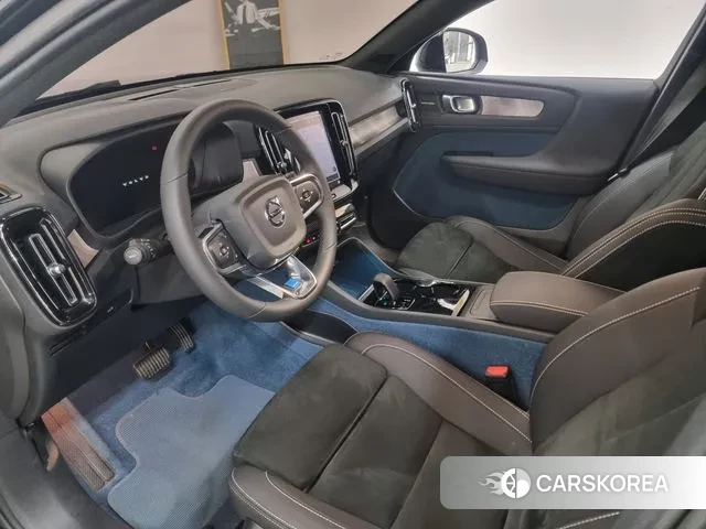 Volvo C40 Richards 2023 Черный из Кореи, фото 2