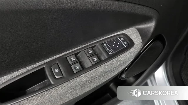 Renault Korea (Samsung) Joe 2021 Серебристо-серый из Кореи, фото 2