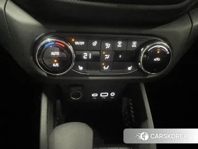 Chevrolet (GM Daewoo) Trailblazer 2023 Серый из Кореи, фото 2