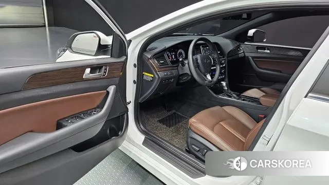 Hyundai Sonata New Rise 2019 Белый из Кореи, фото 2