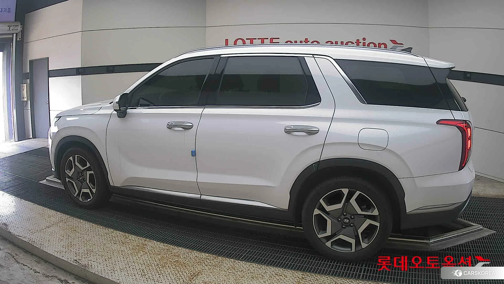 Hyundai Palisade 2023 Белый из Кореи, фото 2