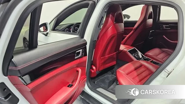 Porsche Panamera (971) 2020 Белый из Кореи, фото 2