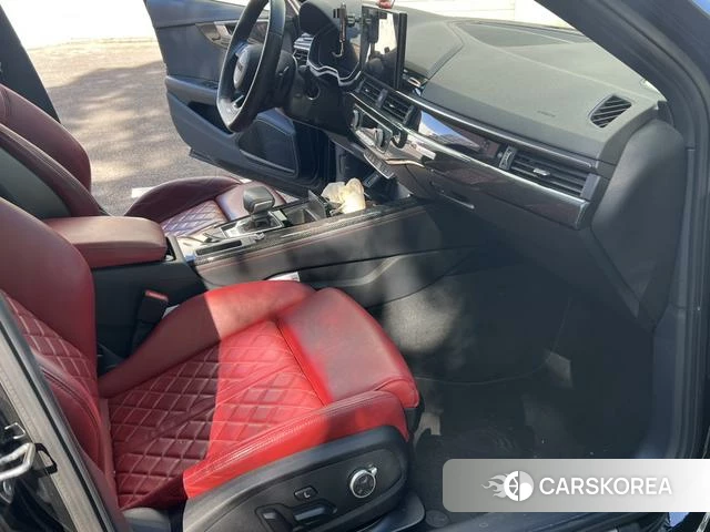 Audi S4 2023 Черный из Китая, фото 2