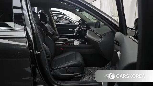 Genesis GV70 2024 Серый из Кореи, фото 2