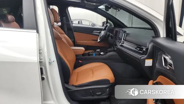 Kia Sportage 5th Generation Hybrid 2021 Белый из Кореи, фото 2
