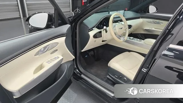 Genesis Electrified GV70 2022 Черный из Кореи, фото 2