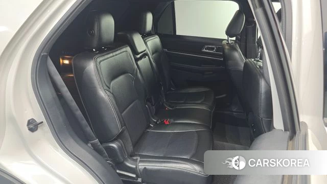 Ford Explorer 2019 Белый из Кореи, фото 2