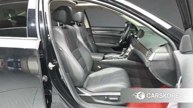 Honda Accord 10th Generation 2019 Черный из Кореи, фото 2