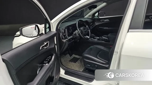 Kia Sportage 5th Generation 2022 Белый из Кореи, фото 2