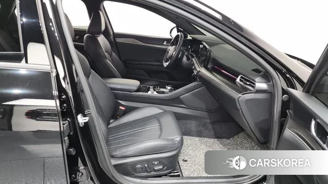 Kia K5 3rd generation 2022 Черный из Кореи, фото 2