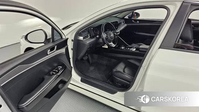 Kia K5 3rd generation 2020 Белый из Кореи, фото 2