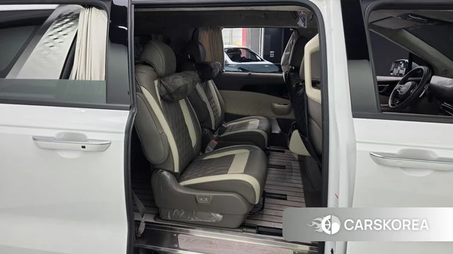 Kia The New Carnival 4th Generation 2024 Белый из Кореи, фото 2